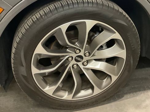 Used 2025 Lincoln Aviator 2WD w/ Jet Appearance Package image 6