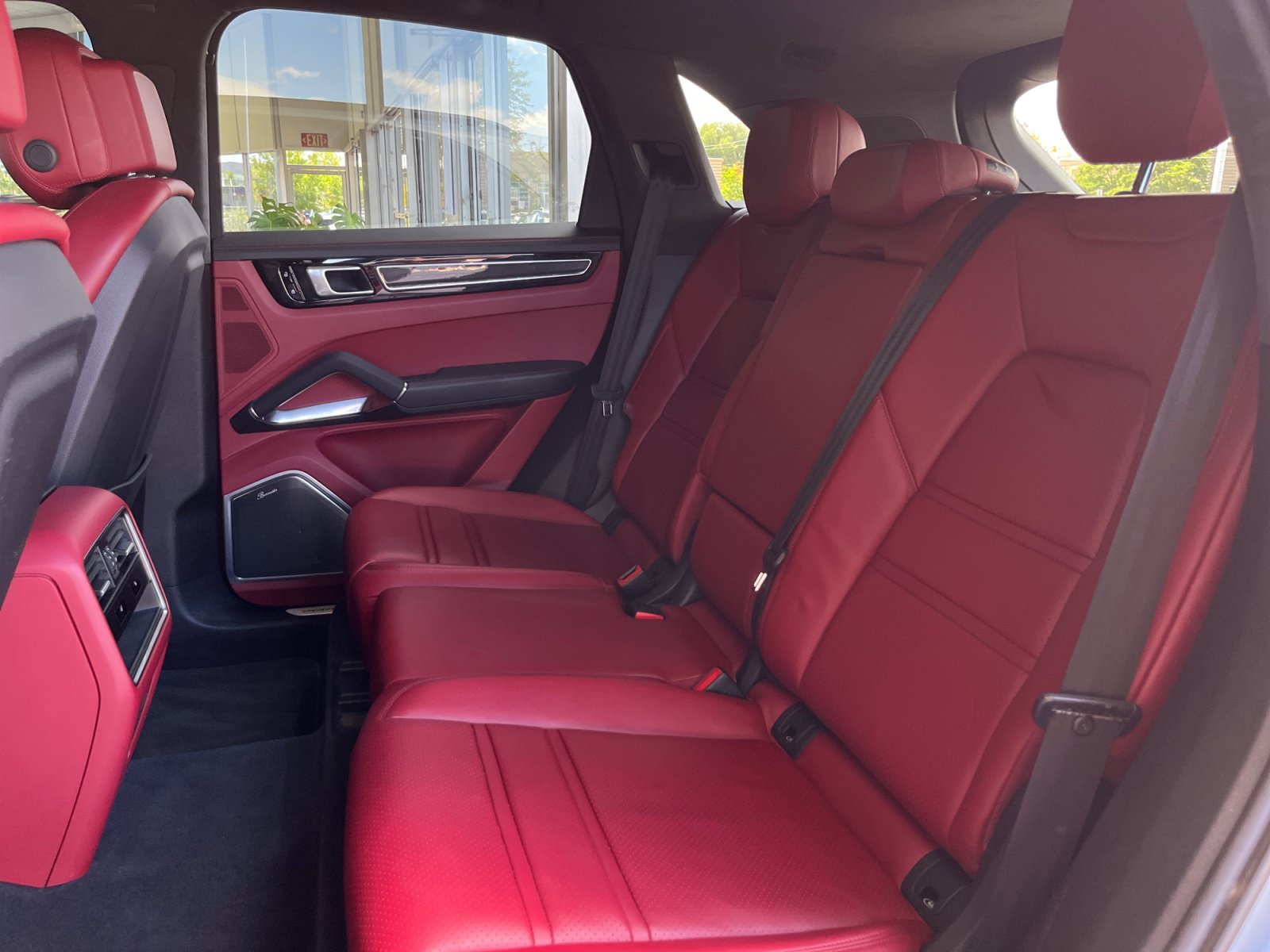Used 2020 Porsche Cayenne Turbo AWD/4WD image 17