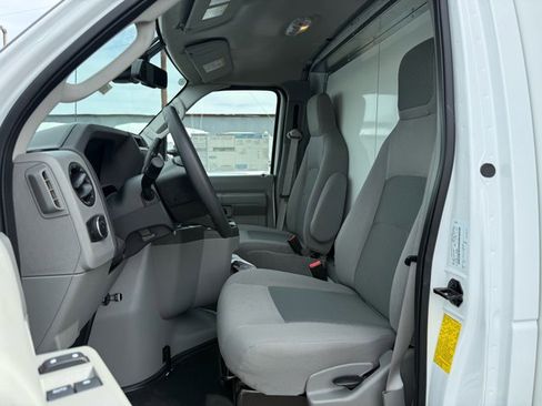New 2026 Ford E-450 and Econoline 450 Super Duty w/ Interior Upgrade Package image 11