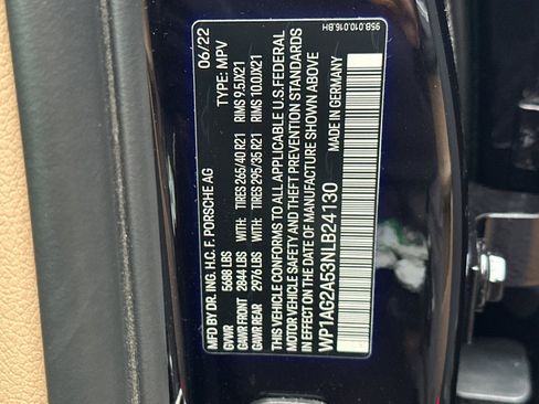 Used 2022 Porsche Macan S image 29