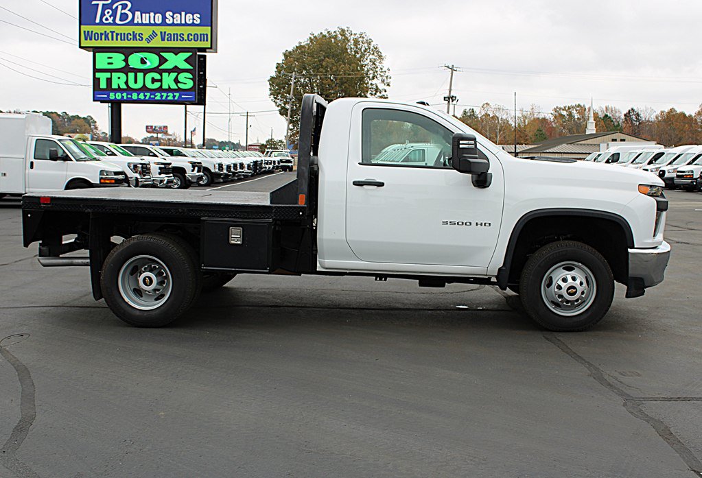 Used 2023 Chevrolet Silverado 3500 W/T RWD image 9