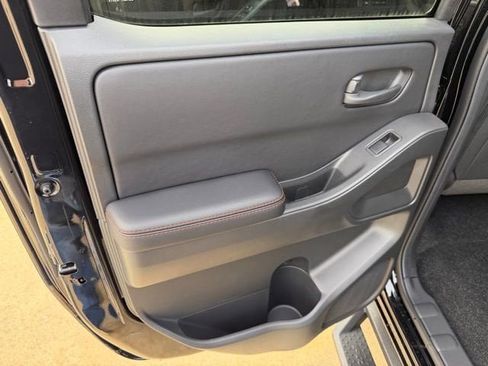 New 2026 Nissan Frontier Pro-X image 15