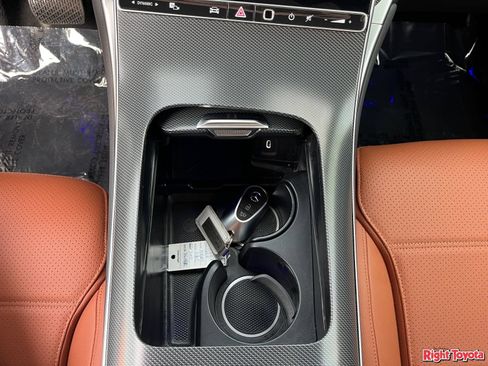 Used 2026 Mercedes-Benz GLC 300 image 30