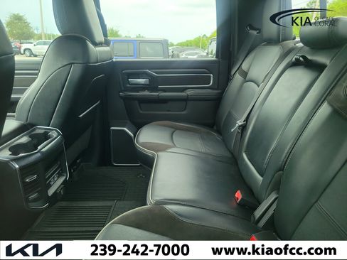 Used 2024 RAM 2500 Laramie w/ Night Edition AWD/4WD image 9