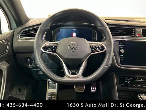 Used 2022 Volkswagen Tiguan SEL R-Line image 12