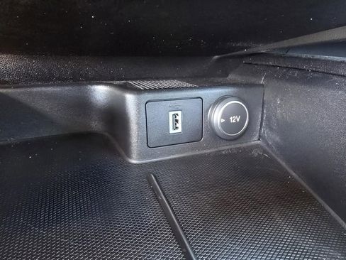 Used 2020 Ford Escape SE Sport image 20