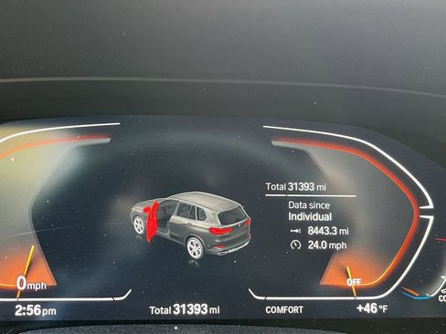 Certified 2023 BMW X5 xDrive40i w/ Executive Package image 15