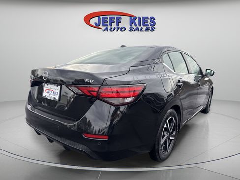 Used 2024 Nissan Sentra SV image 5