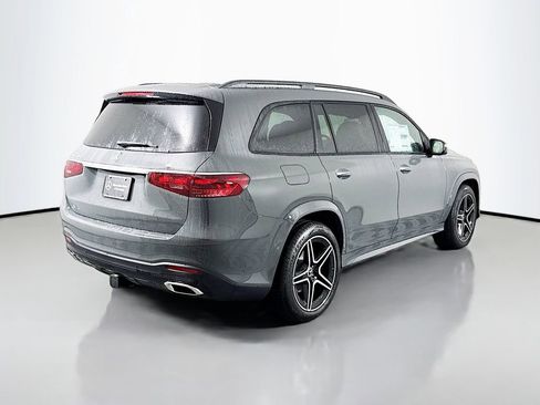 Used 2026 Mercedes-Benz GLS 450 4MATIC image 7