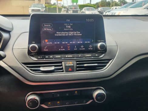 Used 2019 Nissan Altima 2.5 S FWD image 20