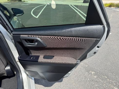 Used 2018 Toyota Corolla iM w/ Carpet Mat Package (TMS) FWD image 21