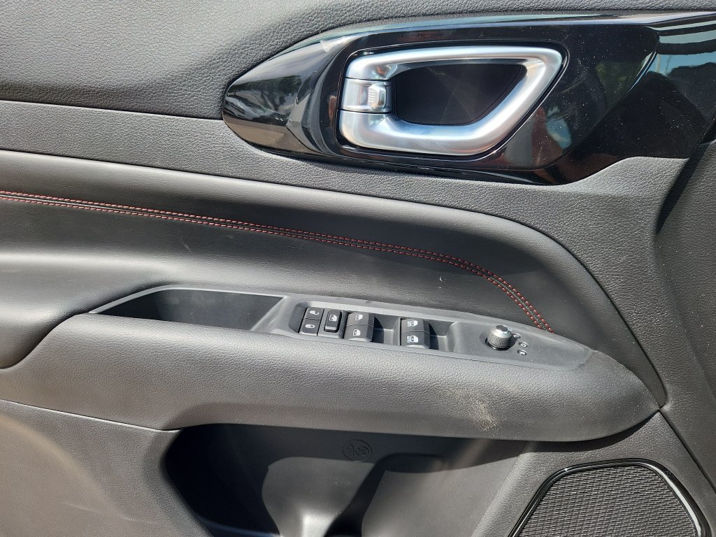 New 2026 Jeep Compass Trailhawk AWD/4WD image 6