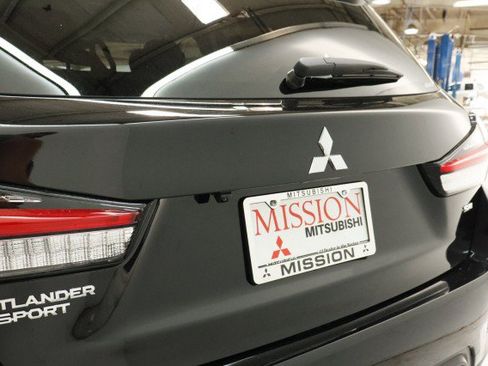 New 2026 Mitsubishi Outlander Sport SE AWD/4WD image 4