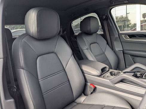 New 2026 Porsche Cayenne S AWD/4WD image 26