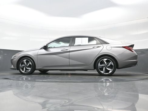 Certified 2023 Hyundai Elantra SEL w/ Convenience Package FWD image 25