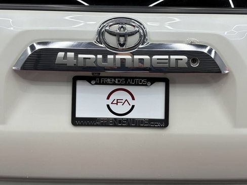 Used 2013 Toyota 4Runner SR5 w/ Convenience Pkg image 30
