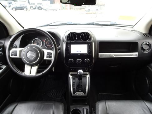 Used 2017 Jeep Compass High Altitude image 16