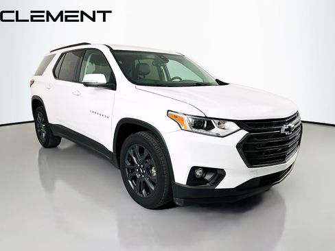Used 2021 Chevrolet Traverse RS w/ LPO, Floor Liner Package AWD/4WD image 5
