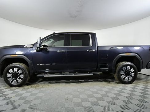 Used 2024 GMC Sierra 2500 Denali w/ Denali Reserve Package image 16