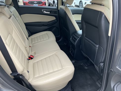 Used 2024 Ford Edge SEL w/ Convenience Package AWD/4WD image 16