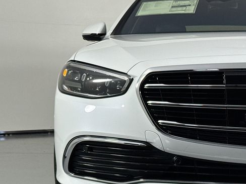 New 2026 Mercedes-Benz S 500 4MATIC image 13