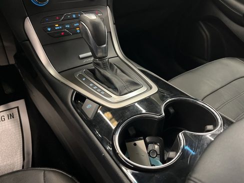 Used 2017 Ford Edge SEL w/ Equipment Group 201A image 28