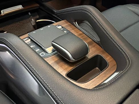 Certified 2026 Mercedes-Benz GLE 350 4MATIC image 33