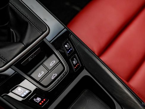 Used 2024 Porsche 911 Carrera GTS image 61