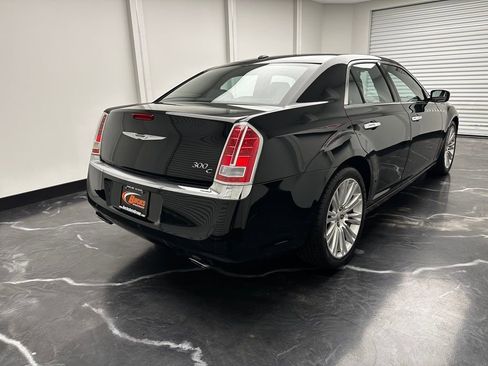 Used 2012 Chrysler 300 C w/ 19-Premium Speaker Group image 3