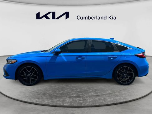 Used 2022 Honda Civic Sport Touring image 2
