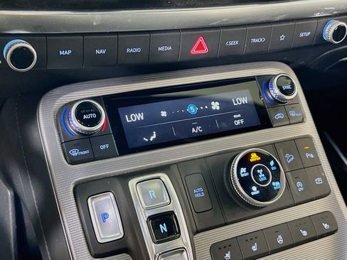 Used 2023 Hyundai Palisade Calligraphy AWD/4WD image 16