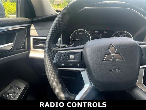 Used 2024 Mitsubishi Outlander Ralliart AWD/4WD image 5