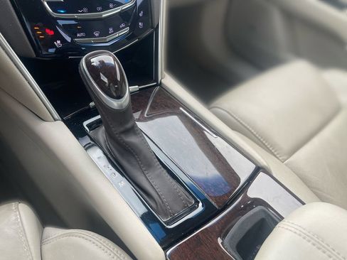 Used 2016 Cadillac XTS Luxury w/ Driver Awareness Package FWD image 21