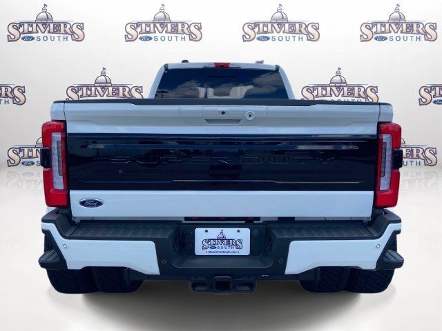 Used 2026 Ford F450 Platinum AWD/4WD image 4