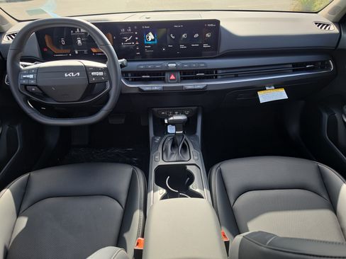 New 2026 Kia K4 EX FWD image 12