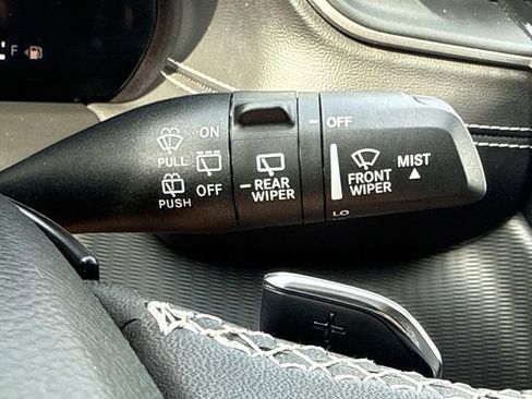 Used 2024 Jeep Grand Cherokee Altitude AWD/4WD image 17