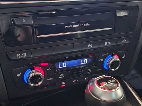 Used 2015 Audi SQ5 Premium Plus w/ Technology Package AWD/4WD image 31