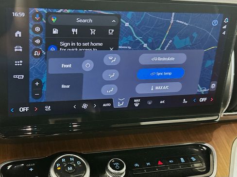 Used 2025 Ford Expedition King Ranch image 24