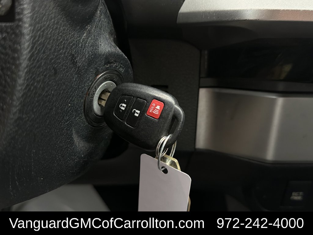 Used 2017 Toyota Tacoma SR5 w/ Tow Package RWD image 22