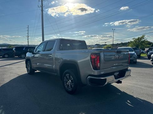 Used 2025 GMC Sierra 1500 SLT AWD/4WD image 5