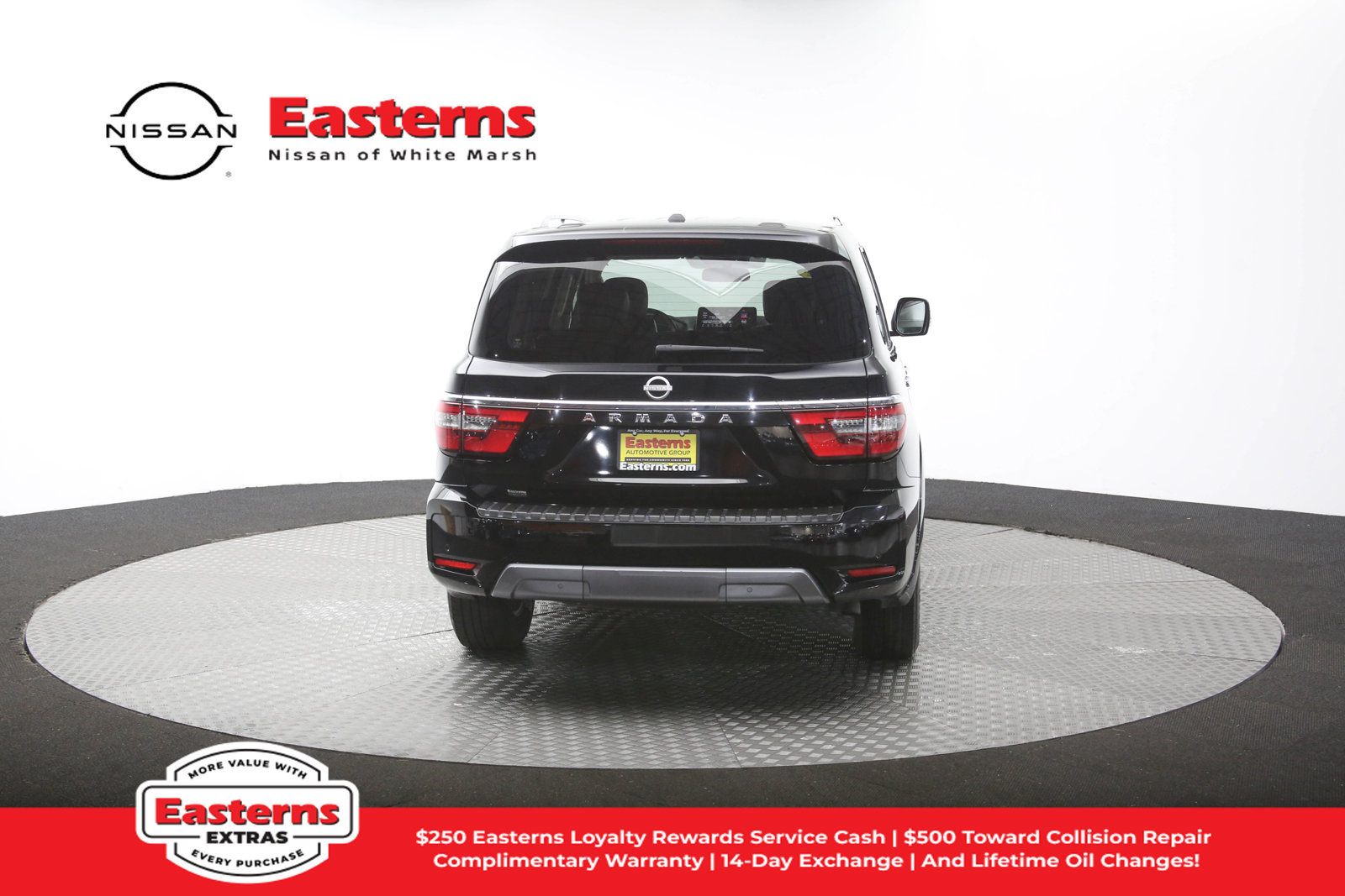 Used 2024 Nissan Armada SV RWD image 32