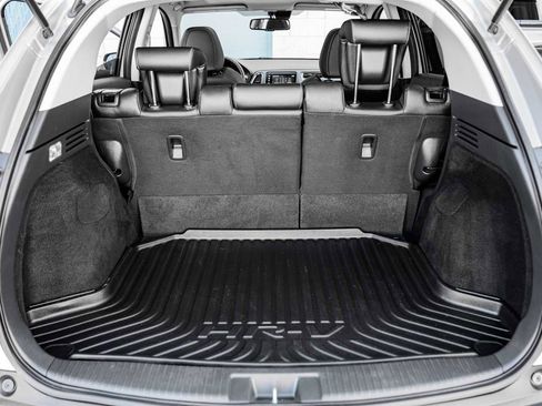 Used 2022 Honda HR-V EX-L image 12