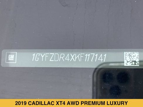 Certified 2019 Cadillac XT4 Premium Luxury w/ Cold Weather Package AWD/4WD image 16