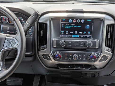 Used 2017 Chevrolet Silverado 1500 LT w/ All Star Edition AWD/4WD image 17