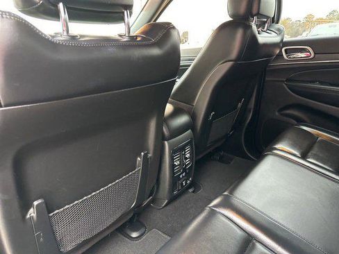 Certified 2021 Jeep Grand Cherokee Limited image 30