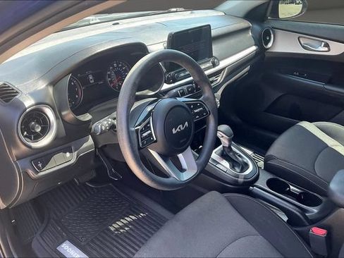 Used 2023 Kia Forte LXS FWD image 11