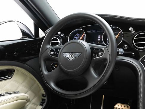 Used 2014 Bentley Mulsanne RWD image 10