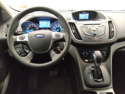 Used 2015 Ford Escape S image 22