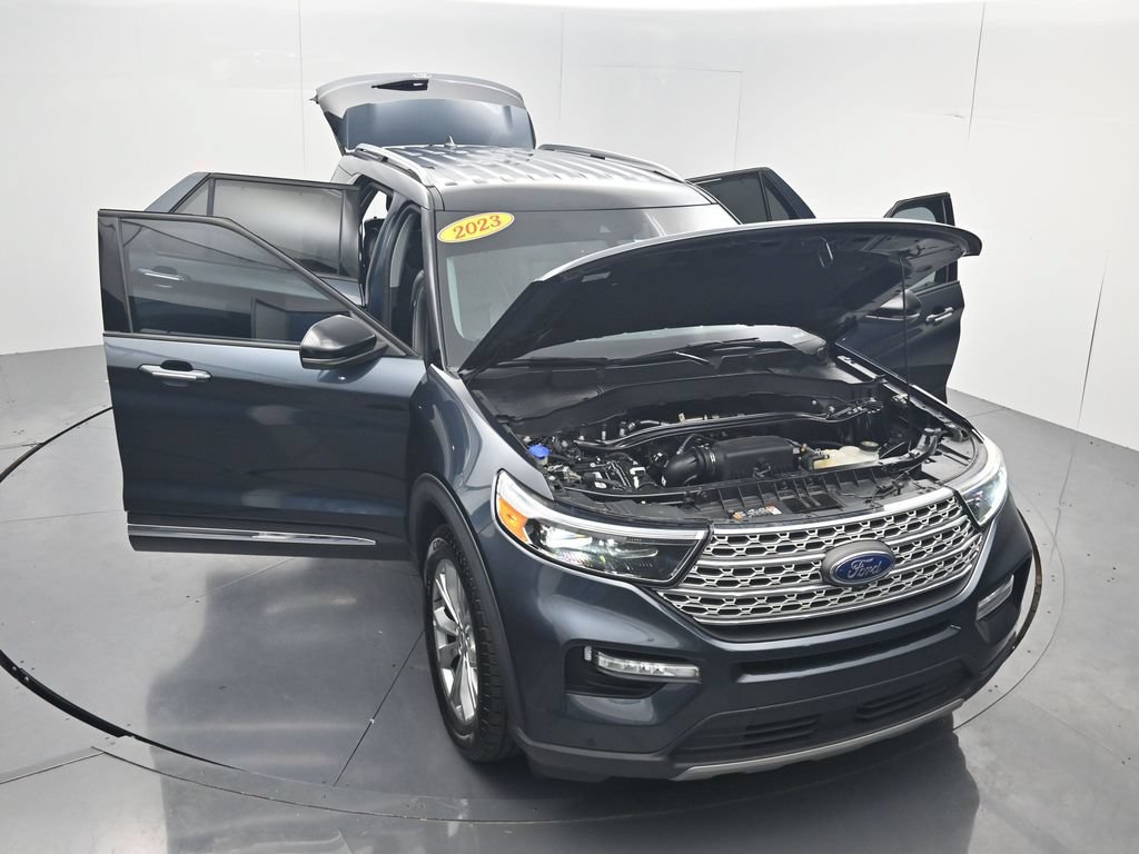 Used 2023 Ford Explorer Limited w/ Equipment Group 301A RWD image 57