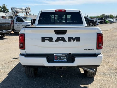 New 2026 RAM 2500 Tradesman AWD/4WD image 12